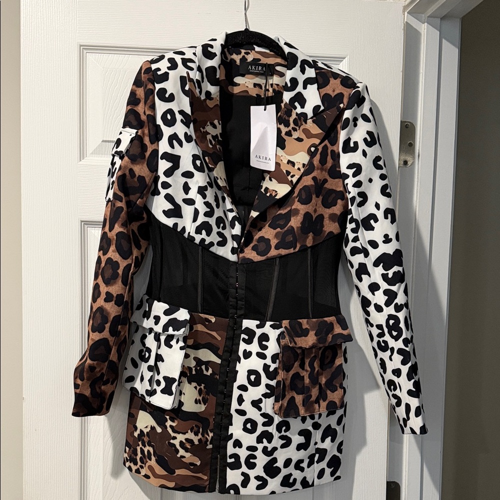 AKIRA Leopard Print Blazer - Black, Brown, White